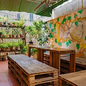  Hostel A Casa Di Amici